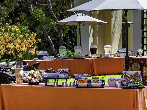 beckman_182256.jpg | https://nasemoceprodcomm-nationalacademies.cec.ocp.oraclecloud.com/content/published/api/v1.1/assets/CONT39A1E9882B544F378D7C72E261CEDD10/native?cb=_cache_daba&channelToken=d2dc71410b56f1d61406108f1738d0f4