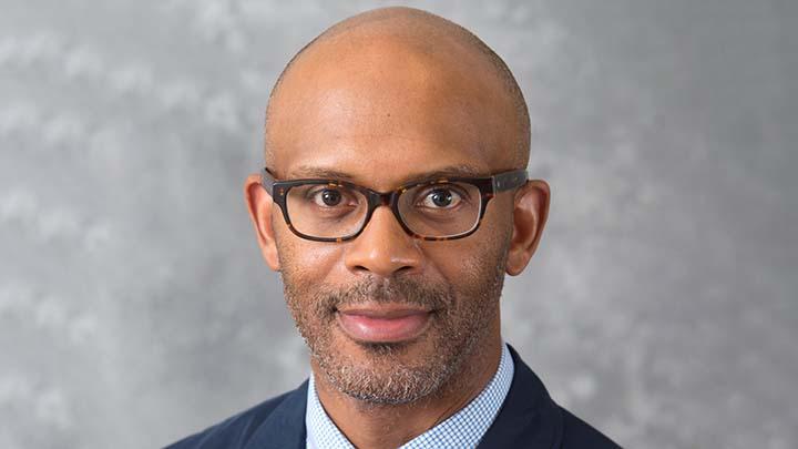 Rayvon Fouché