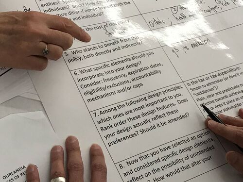 Hero-pop-health.jpg | https://nasemoceprodcomm-nationalacademies.cec.ocp.oraclecloud.com/content/published/api/v1.1/assets/CONTD339EBE0853C4BD49511A3248A806EAF/native?cb=_cache_daba&format=webp&channelToken=d2dc71410b56f1d61406108f1738d0f4