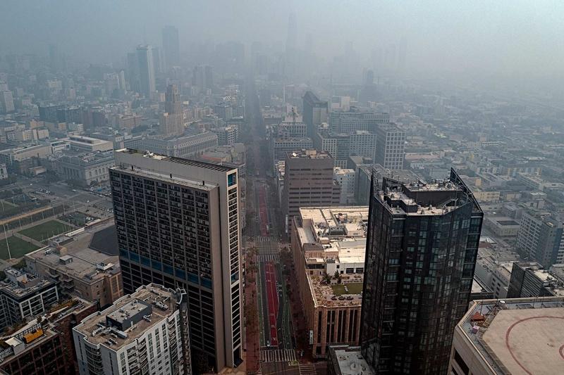 Chris Michel Photo, Artist-in-Residence