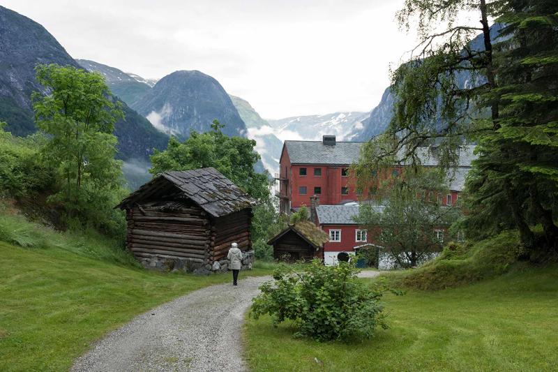 Chris Michel Photo, Artist-in-Residence