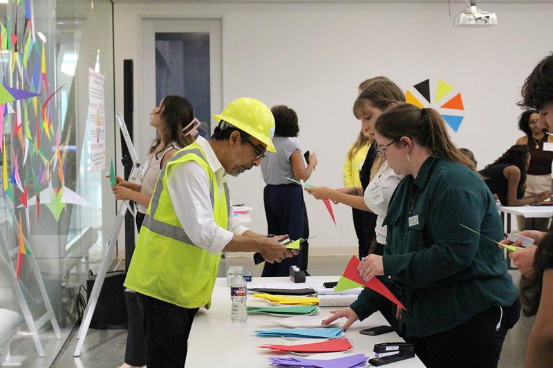 participates in the Gulf Scholars Program meeting