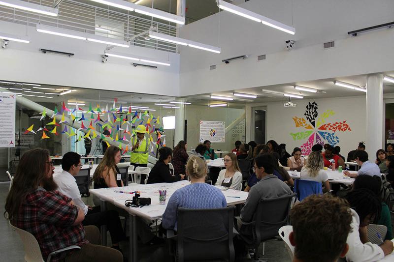 participates in the Gulf Scholars Program meeting