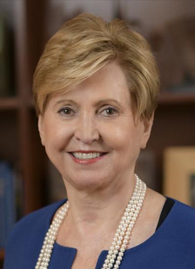 Hricak.jpg | https://nasemoceprodcomm-nationalacademies.cec.ocp.oraclecloud.com/content/published/api/v1.1/assets/CONT1D708F6719B045E19C4EB8BFE4DB7600/native?cb=_cache_daba&channelToken=d2dc71410b56f1d61406108f1738d0f4