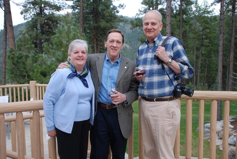 Bill with Lance and Susan Davis.JPG